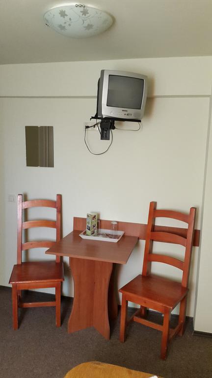 Motel Complex Europa L.G Ploieşti Habitación foto